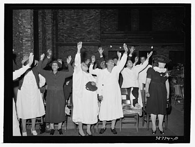 Pentecostals_Praising